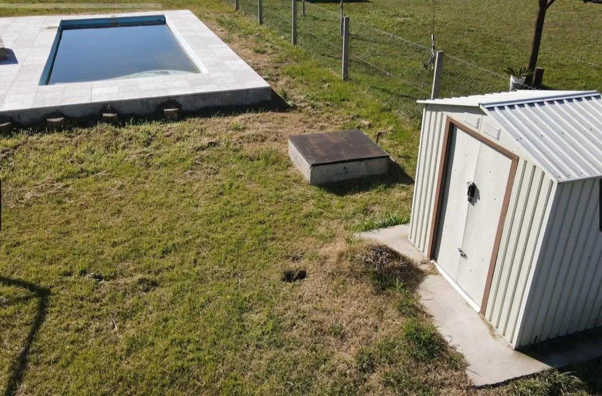Venta Terreno con Pileta Barrio Las Calandrias 5