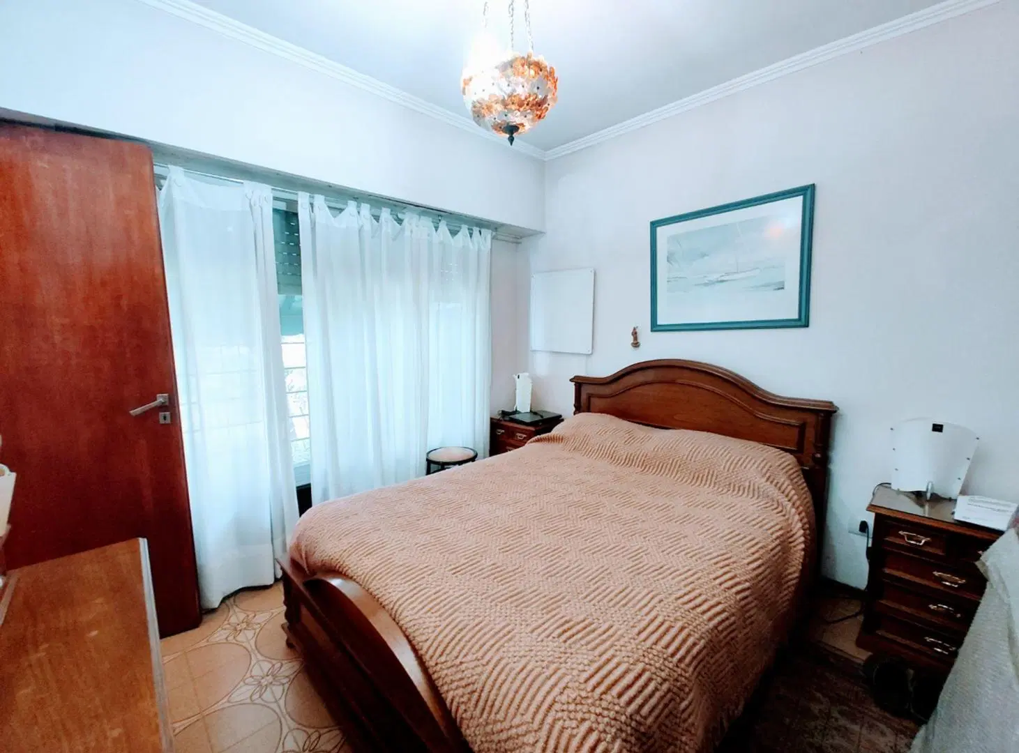 Casa para dos familias en Quilmes Oeste. Permuta 8