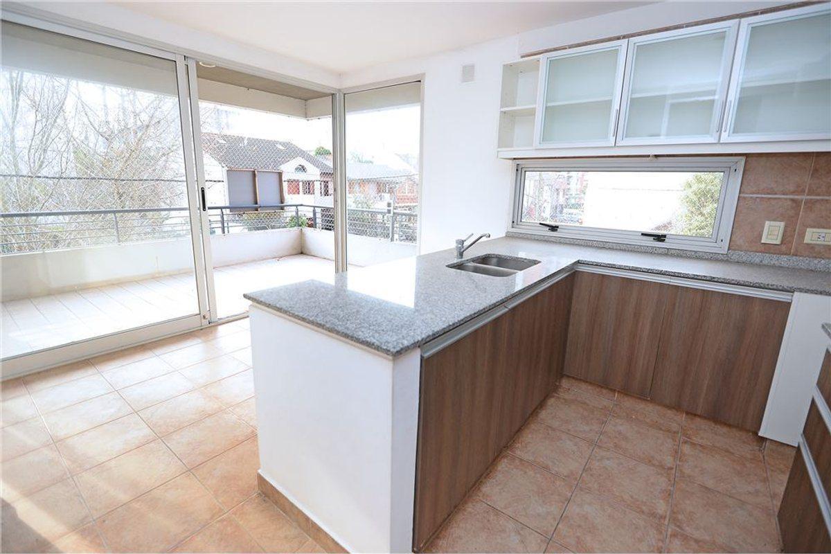 Foto de VENTA DEPARTAMENTO 4 AMB 2 COCHERAS BAULERA BERNAL, imagen 4