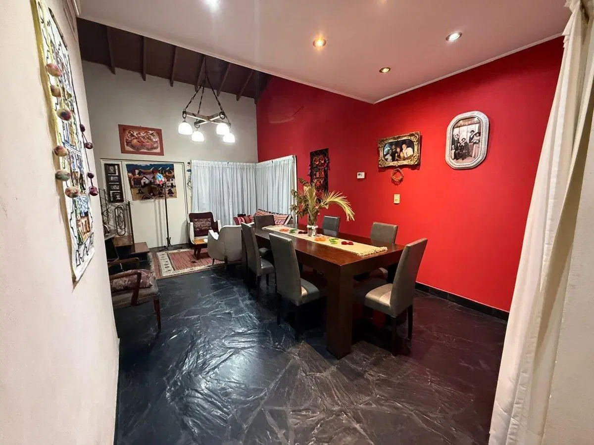 VENTA DE CASA EN BERAZATEGUI 4