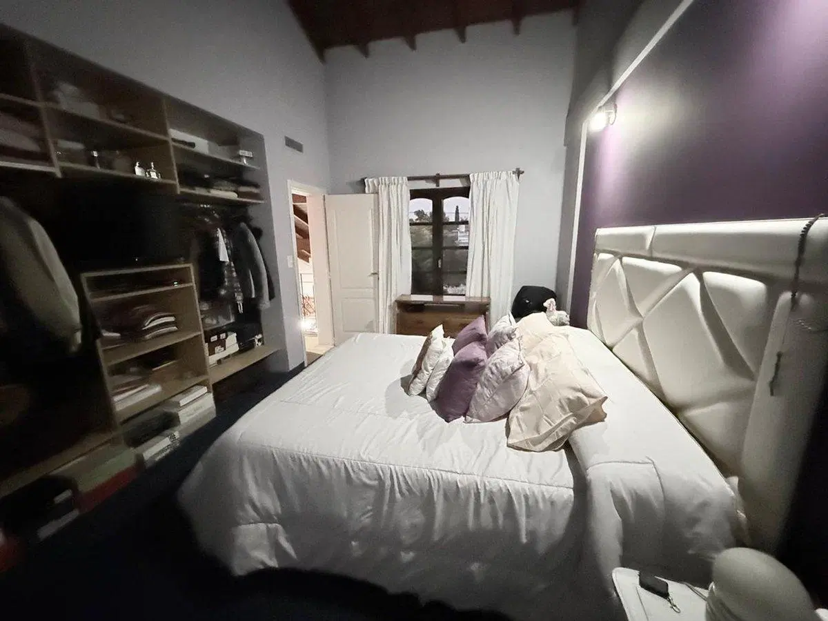 VENTA DE CASA EN BERAZATEGUI 3