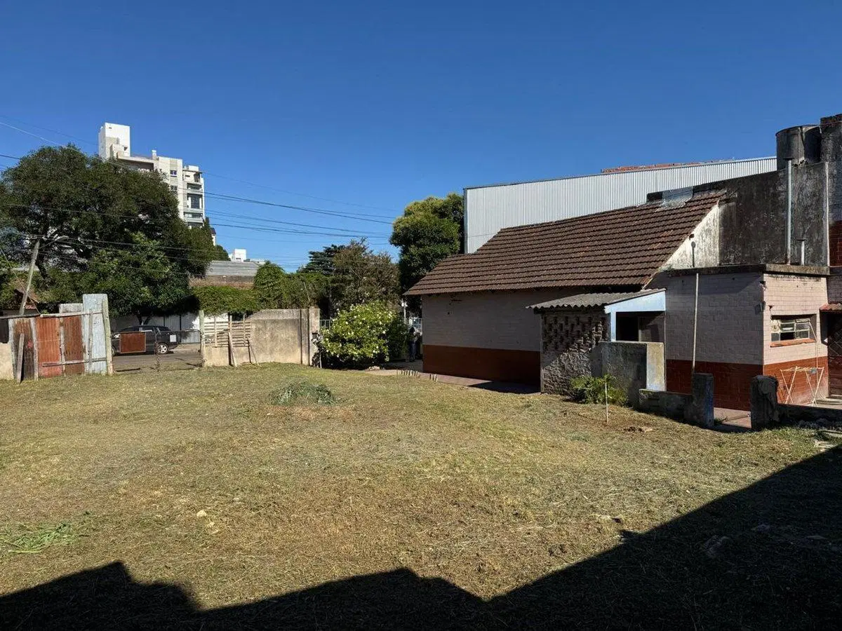 VENTA LOTE PARA INVERSION - FLORENCIO VARELA 4
