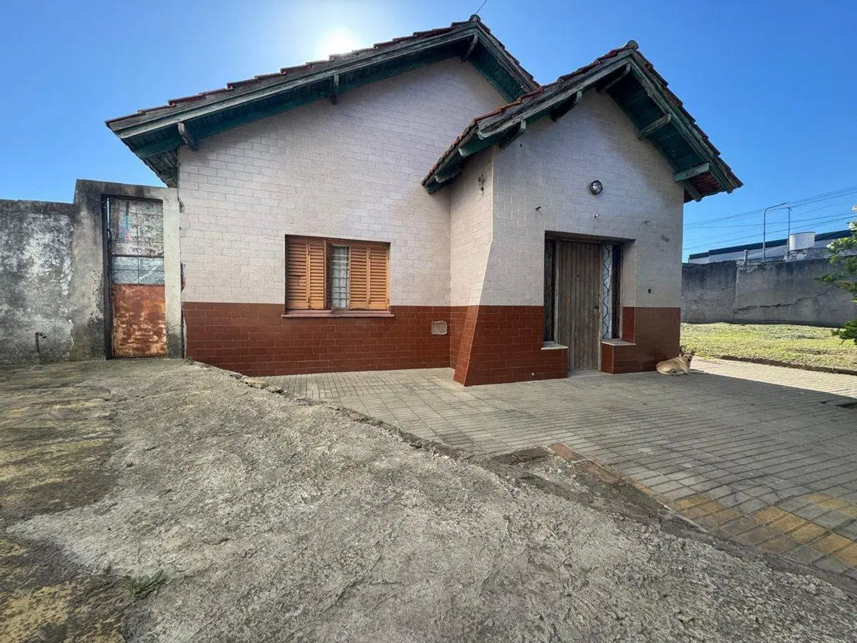 VENTA LOTE PARA INVERSION - FLORENCIO VARELA 2