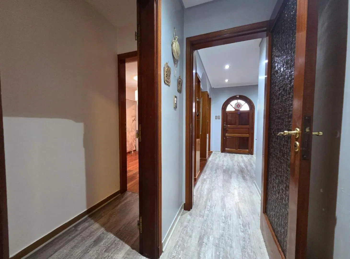 VENTA CASA 4 AMBIENTES C COCHERA Y JARDIN QUILMES 8