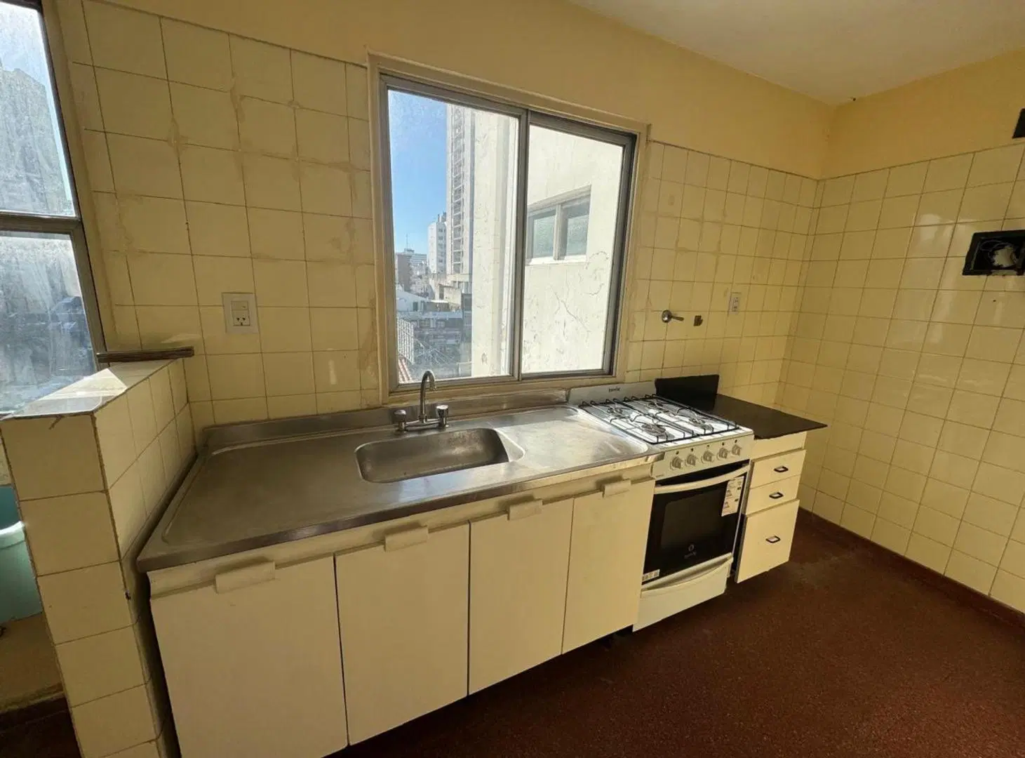 VENTA DEPTO 3 AMBIENTES QUILMES CENTRO 4