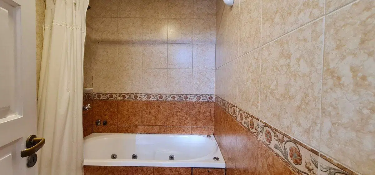VENTA CASA TIPO TRIPLEX 4 AMBIENTES QUILMES CENTRO 8