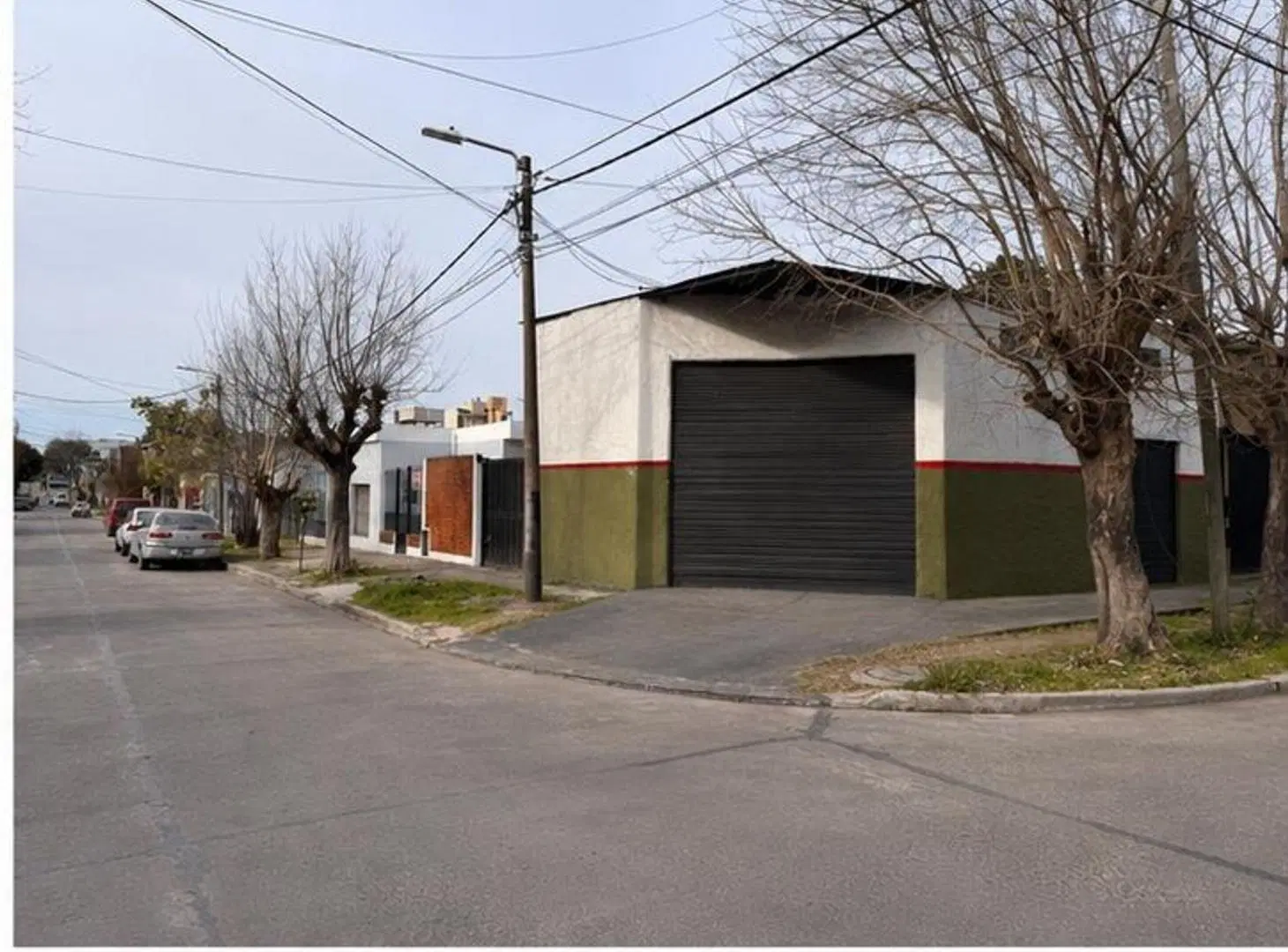 VENTA CASA 4 AMBIENTES MAS LOCAL FLORENCIO VARELA 3