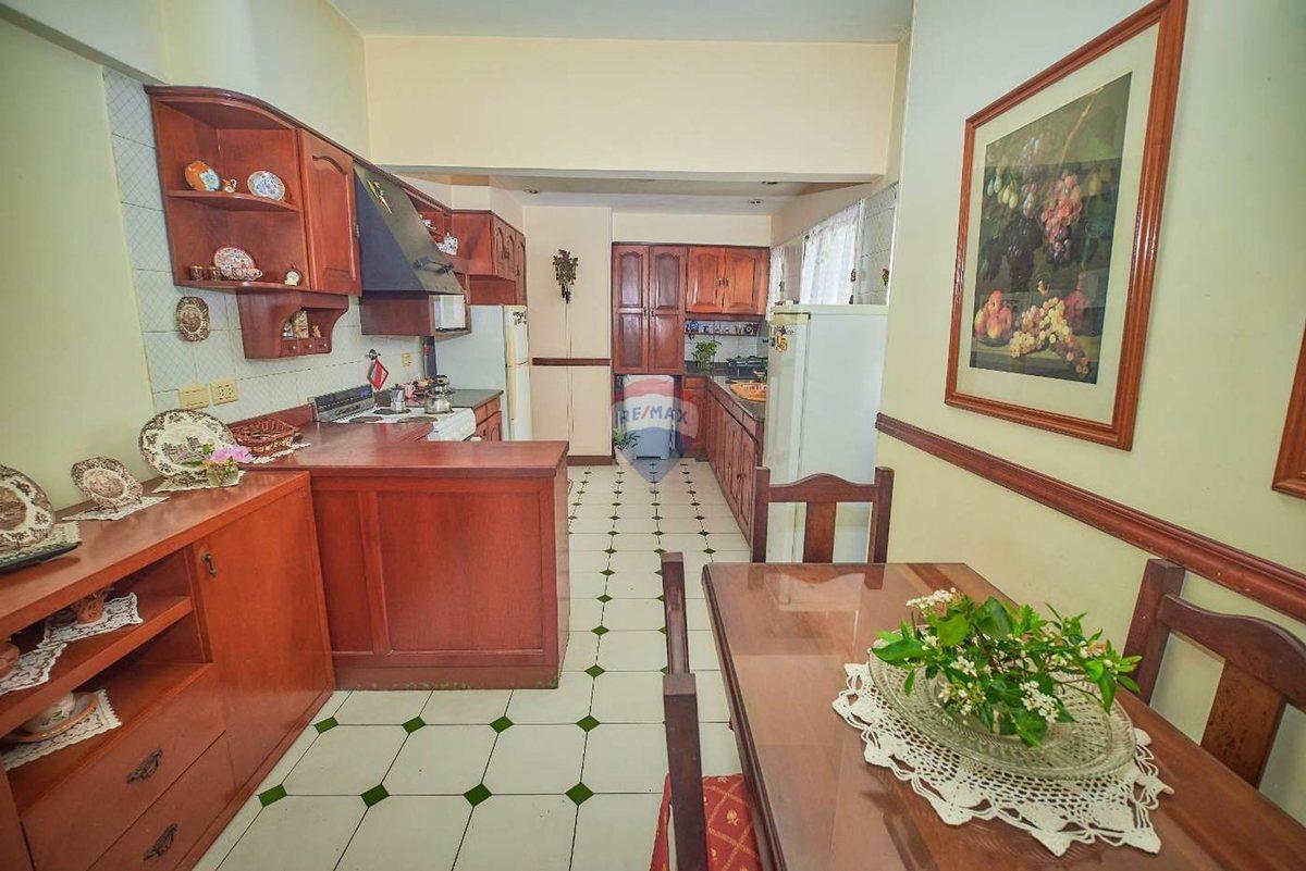 Foto de VENTA DEPARTAMENTO 4 AMBIENTES QUILMES CENTRO, imagen 4