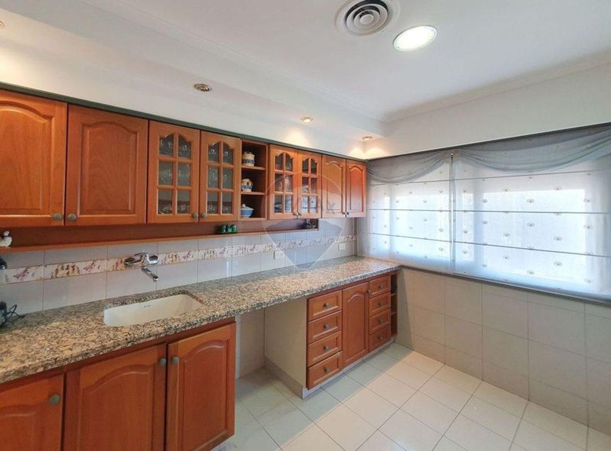 Foto de Departamento en venta Quilmes 4 ambientes, imagen 2