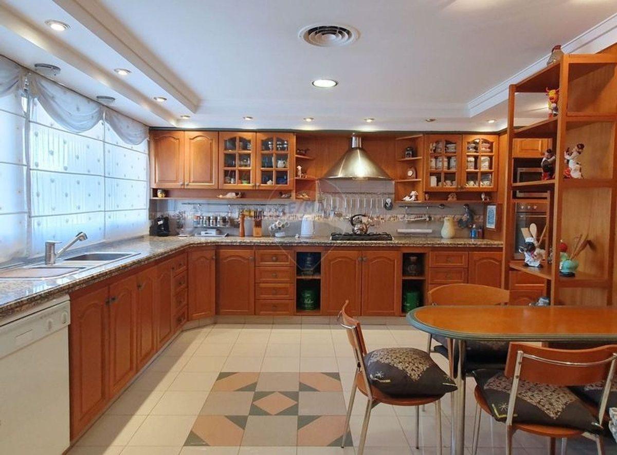 Foto de Departamento en venta Quilmes 4 ambientes, imagen 1