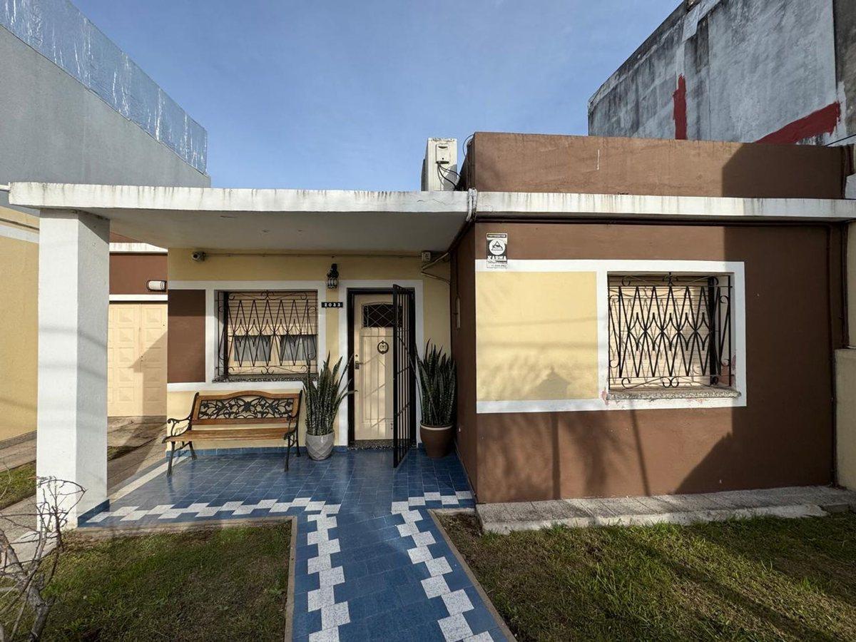 VENTA CASA FLORENCIO VARELA