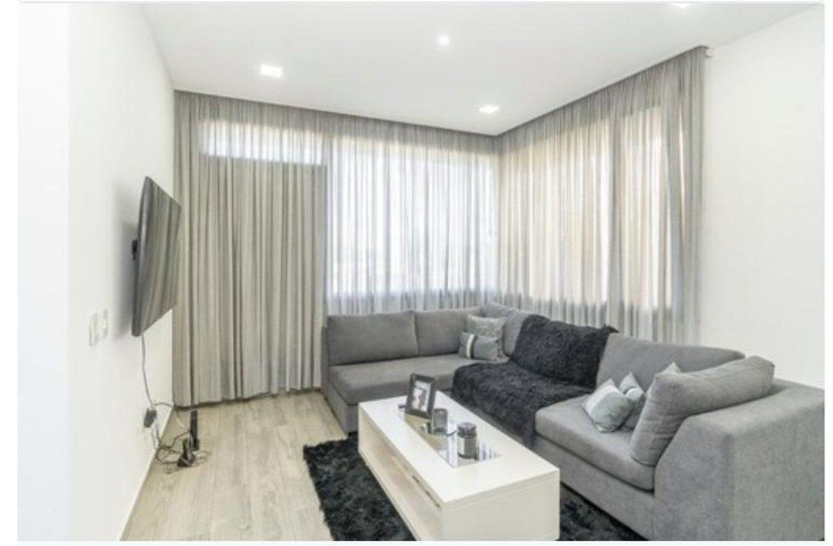 Foto de VENTA CASA 5 AMB CON PISCINA - NUEVO QUILMES, imagen 3