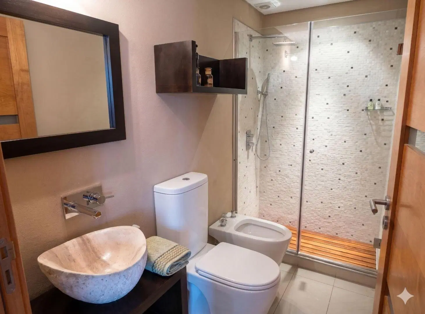 VENTA CASA 5 AMB PILETA QUINCHO ASCENSOR QUILMES 3