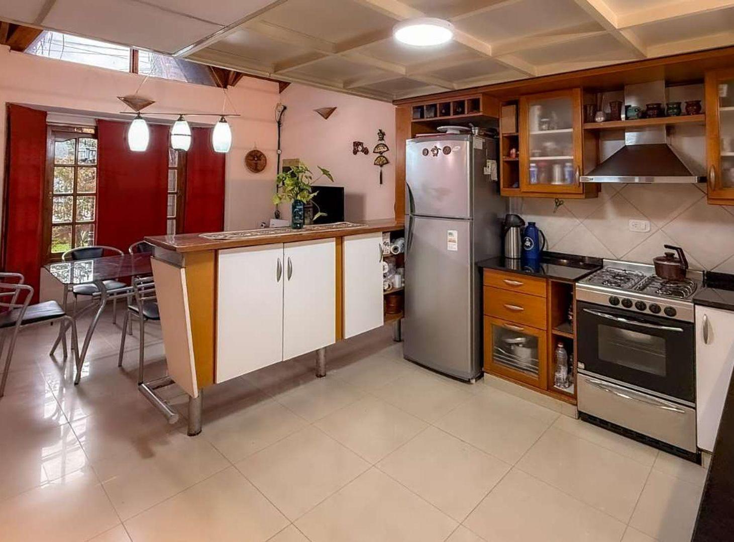 Foto de VENTA CASA 4 AMBIENTES CON JARDIN QUILMES OESTE, imagen 1