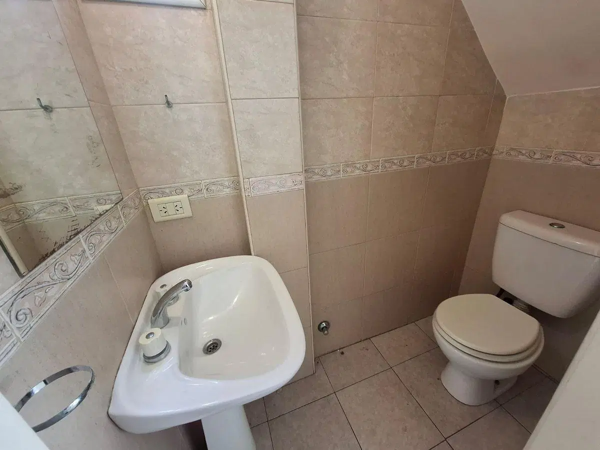 VENTA PH  3 AMBIENTES COCHERA SARANDI AVELLANEDA 3