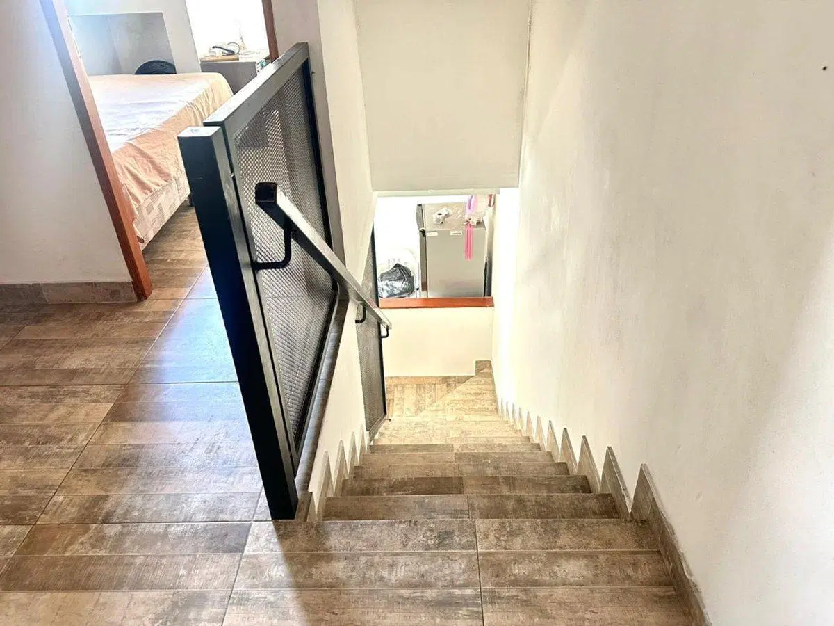 VENTA PH 3 AMBIENTES CON PATIO BERNAL 4