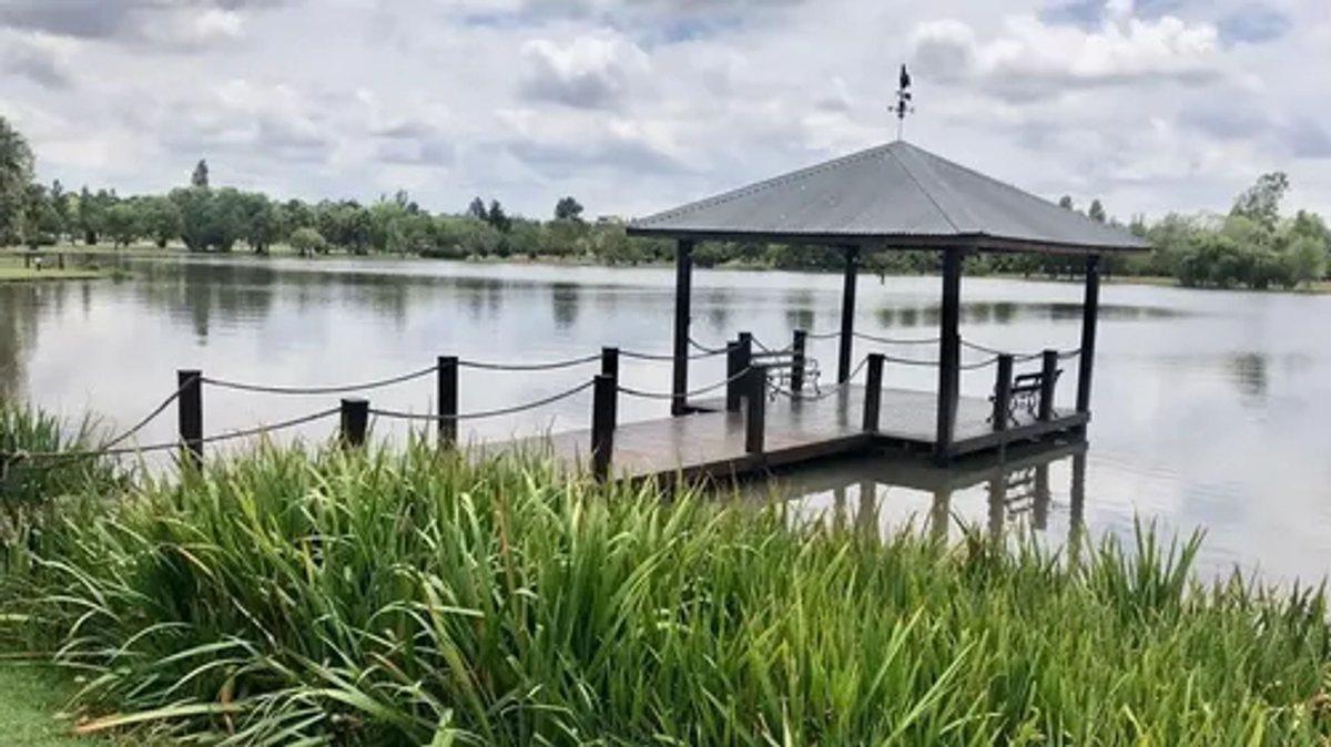 Foto de VENTA. POSADA DE LOS LAGOS. LOTE a la laguna. Brds, imagen 4