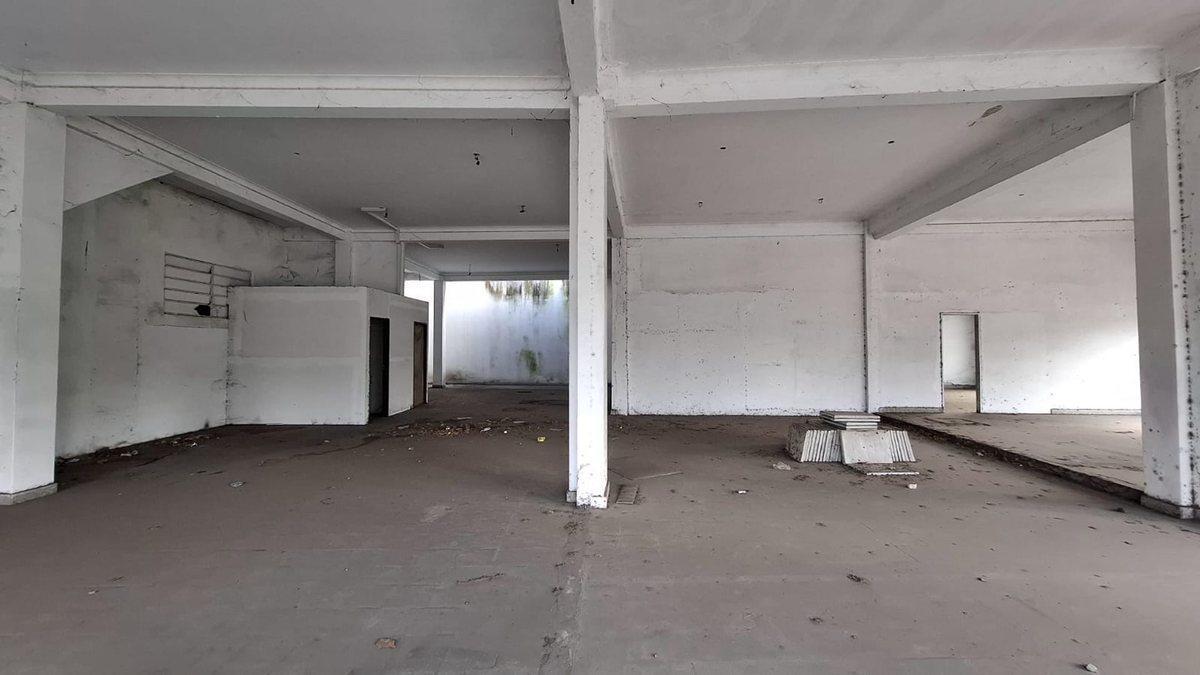 Foto de ALQUILER LOCAL QUILMES ZONA COMERCIAL, imagen 4