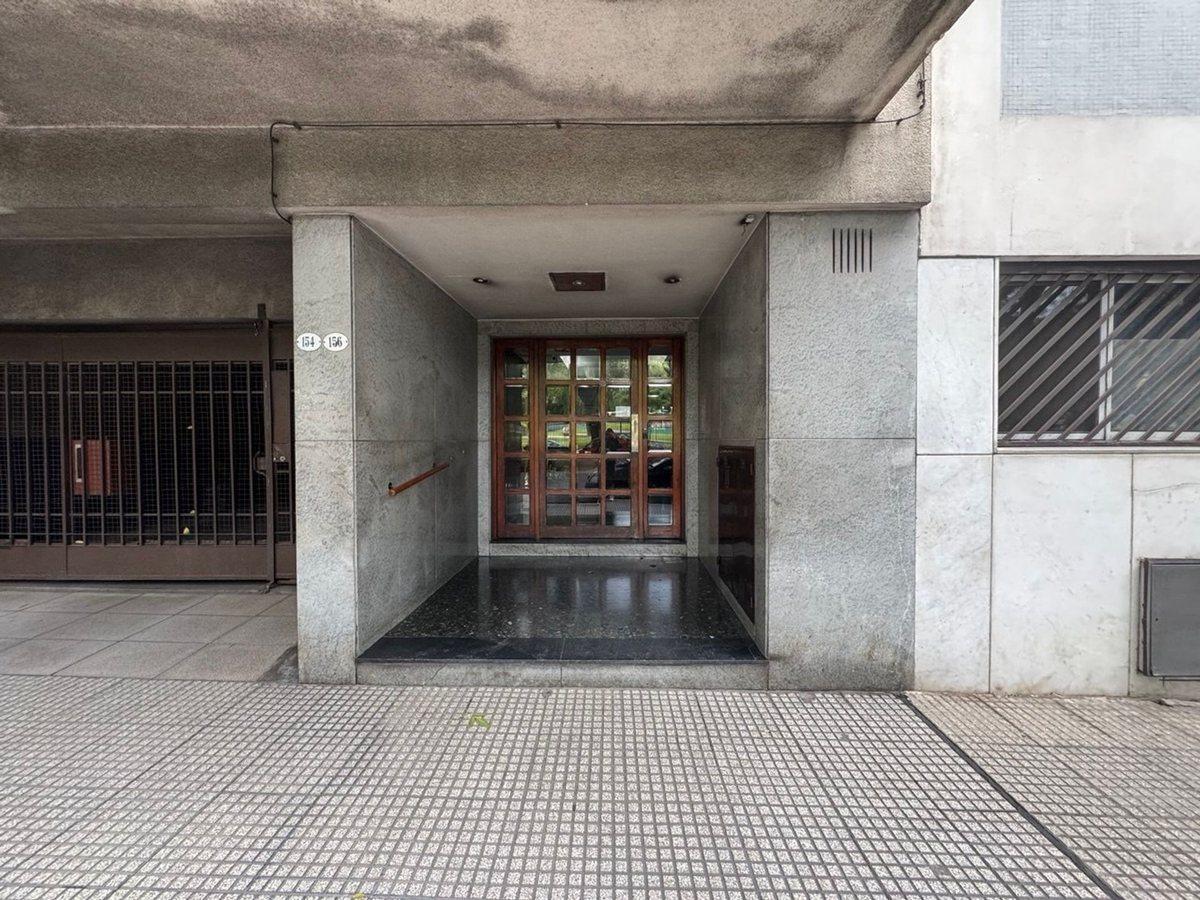 Foto de VENTA DEPARTAMENTO 4 AMBIENTES PARQUE PATRICIOS, imagen 3