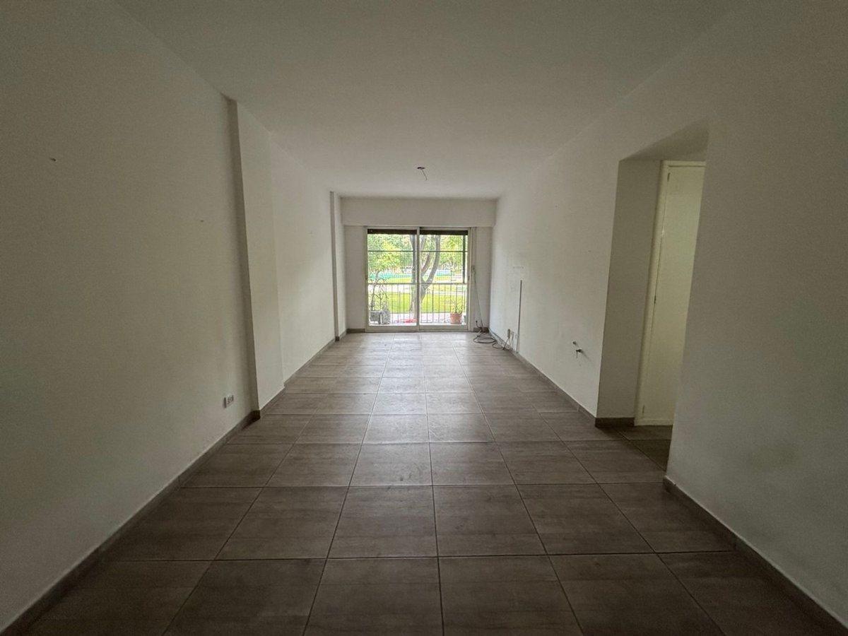 Foto de VENTA DEPARTAMENTO 4 AMBIENTES PARQUE PATRICIOS, imagen 4