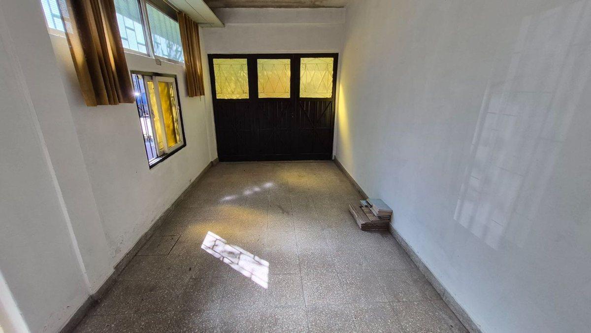 Foto de Venta Casa 4 ambientes Quilmes Oeste, imagen 4