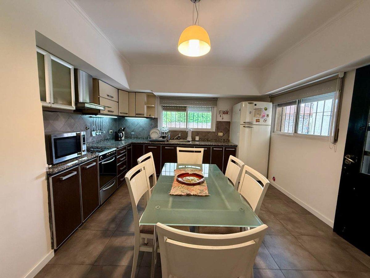 Foto de CHALET EN VENTA QUILMES, imagen 4