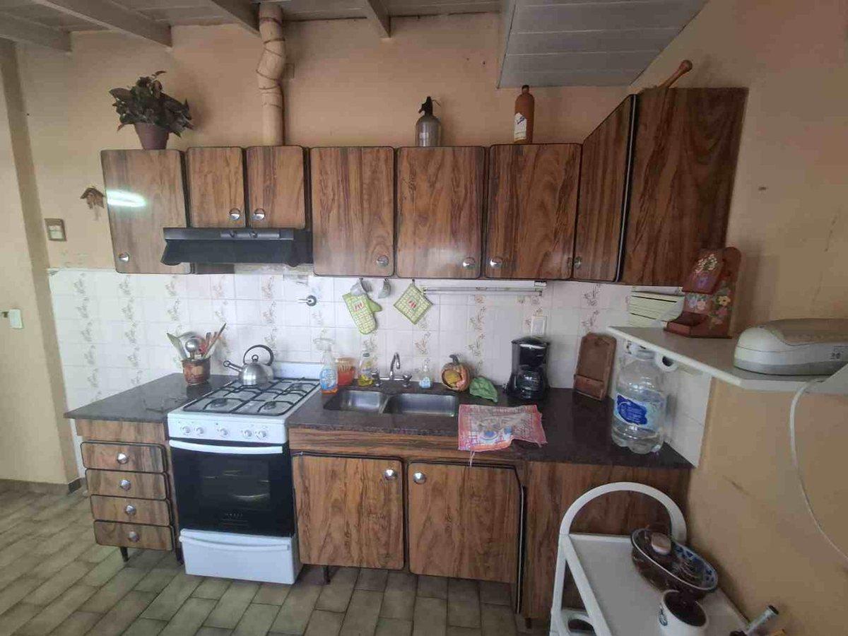 Foto de Casa Quilmes Oeste. cuatro amb. con Garaje y Patio, imagen 3