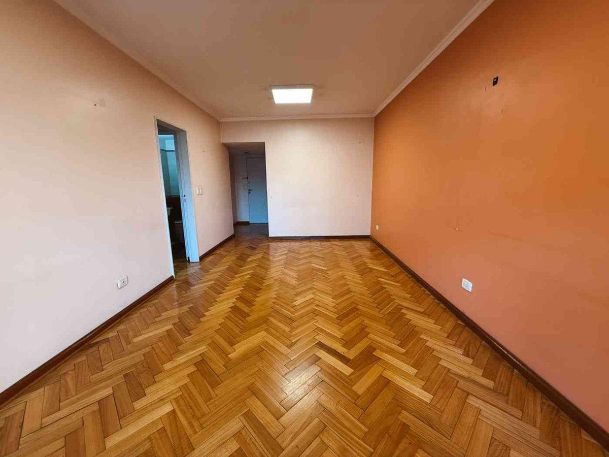 Foto de DEPARTAMENTO 4 AMBIENTES CON COCHERA, imagen 3