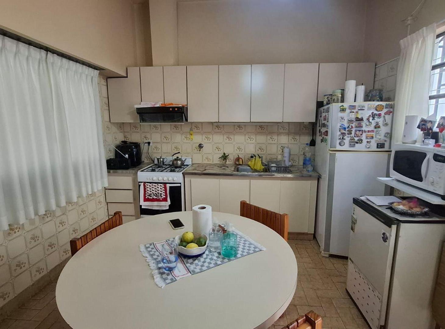 Foto de VENTA CASA 5 AMBIENTES COCHERA FLORESTA CABA, imagen 4