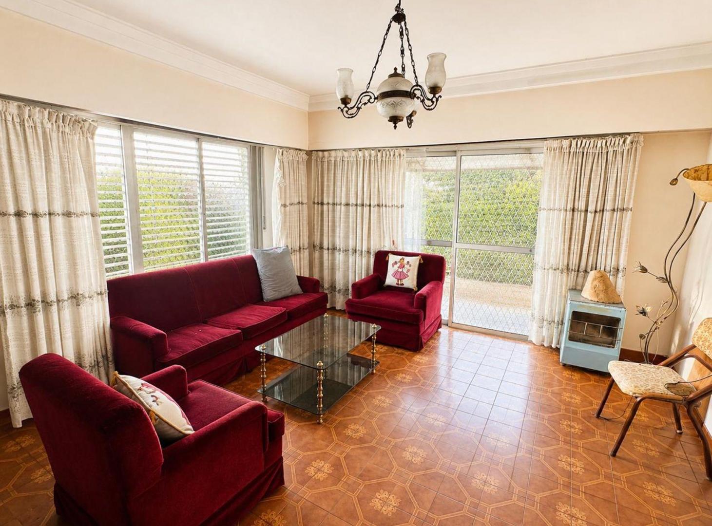 Foto de VENTA CASA, CON DEPARTAMENTOS Y LOCAL COMERCIAL, imagen 5