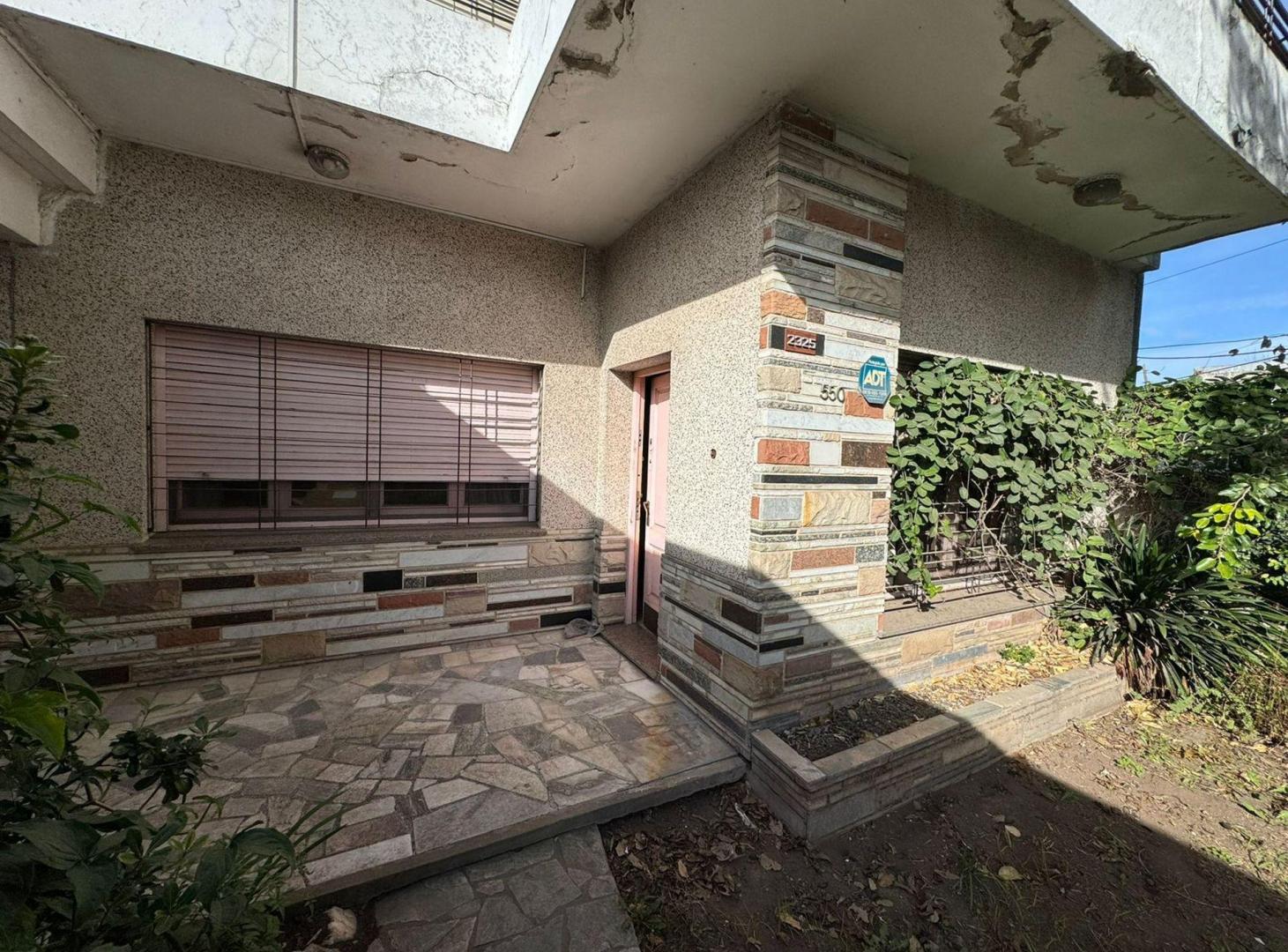 Foto de VENTA CASA APTO CREDITO - FLORENCIO VARELA, imagen 1