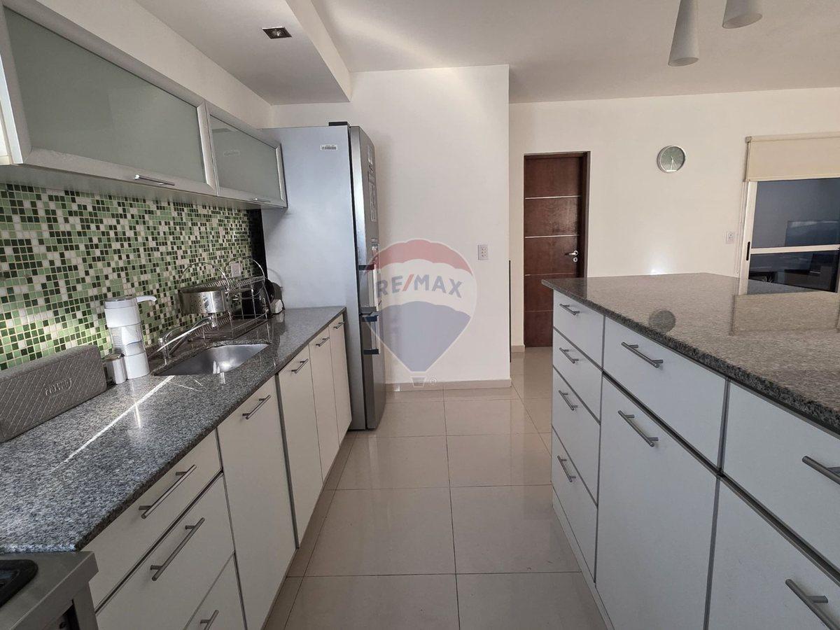 Foto de VENTA PH BERNAL, imagen 3