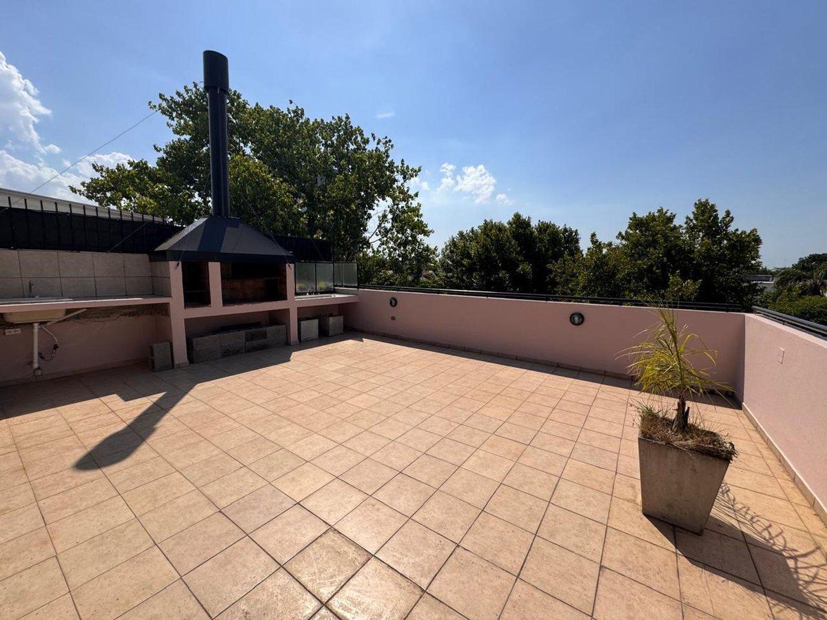 Foto de VENTA DEPTO DOS AMB CON TERRAZA PROPIA EN QUILMES, imagen 2