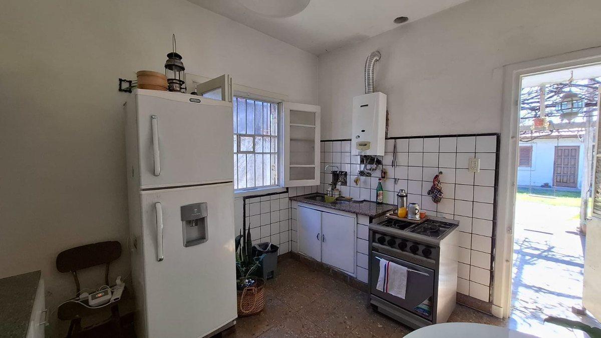 Foto de VENTA CASA 4 AMBIENTES COCHERA WILDE AVELLANEDA, imagen 5