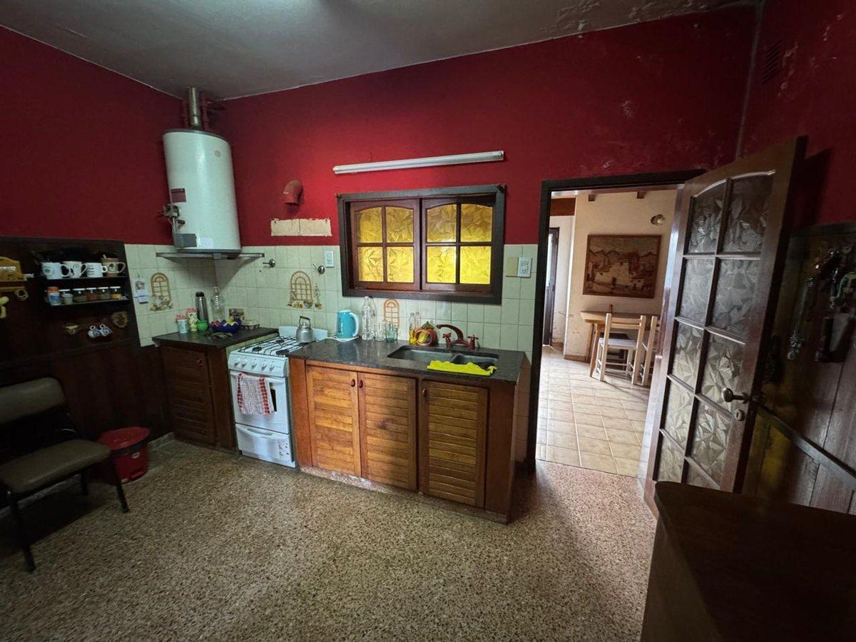Foto de VENTA CASA 3 AMB FLORENCIO VARELA APTO CREDITO, imagen 4