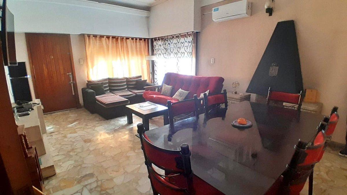 Foto de CASA 5 AMBIENTES CON LOCAL CRUCE VARELA, imagen 4