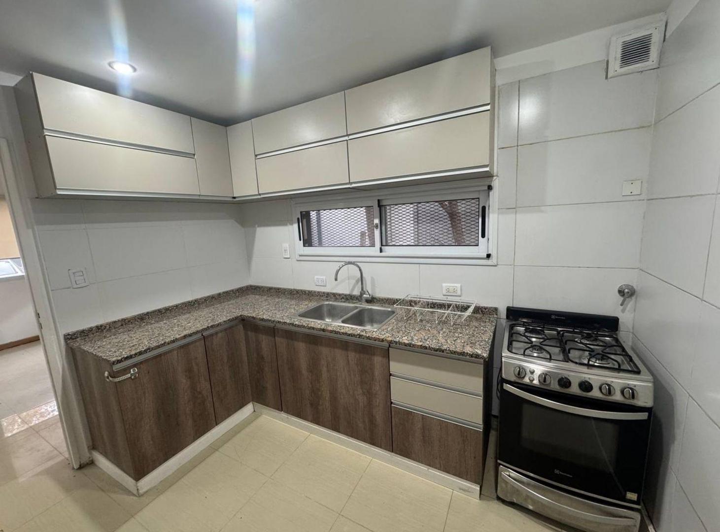 Foto de ALQUILER CASA 4 AMBIENTES ALTOS DE HUDSON 2, imagen 2