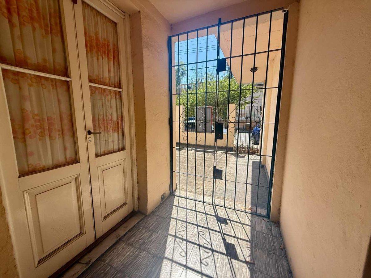 Foto de VENTA CASA QUILMES, imagen 1