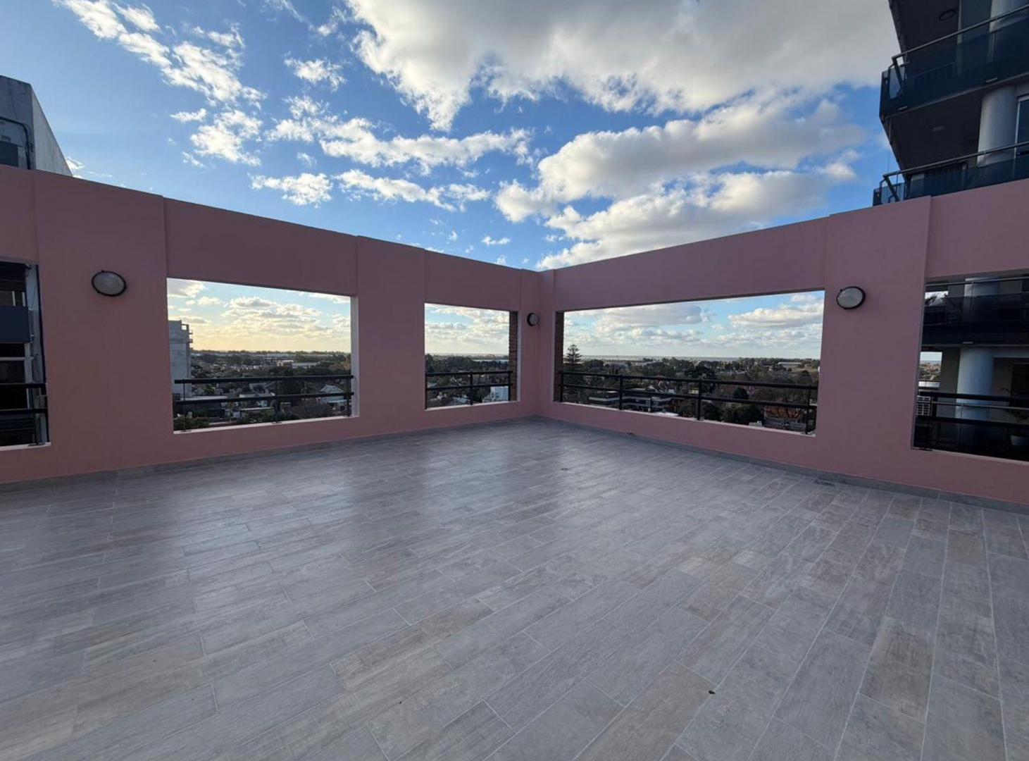 Foto de DEPARTAMENTO 4 AMBIENTES PENTHOUSE QUILMES, imagen 1