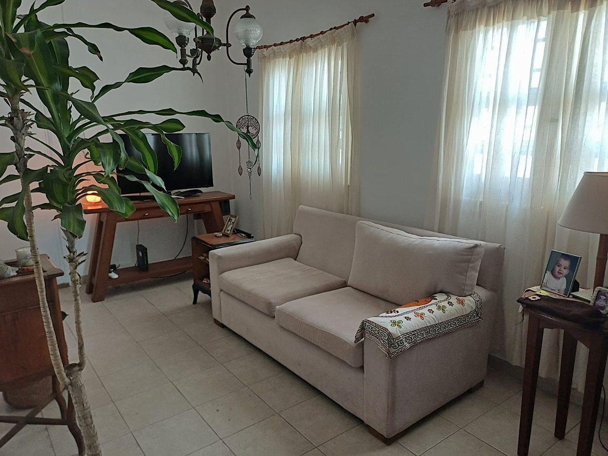 Foto de VENTA CASA 3 AMB CON PILETA QUILMES, imagen 5