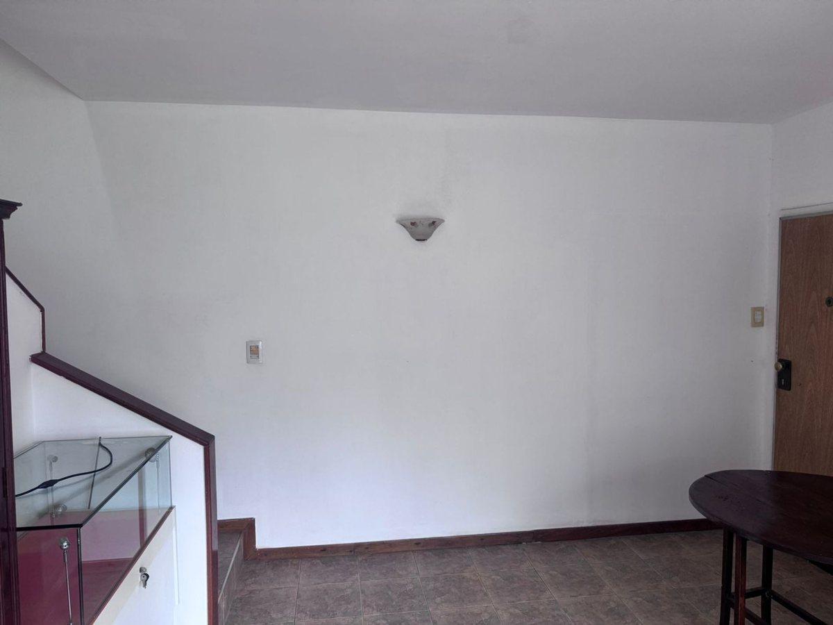 Foto de Casa en venta Dúplex 3 ambientes Quilmes, imagen 5