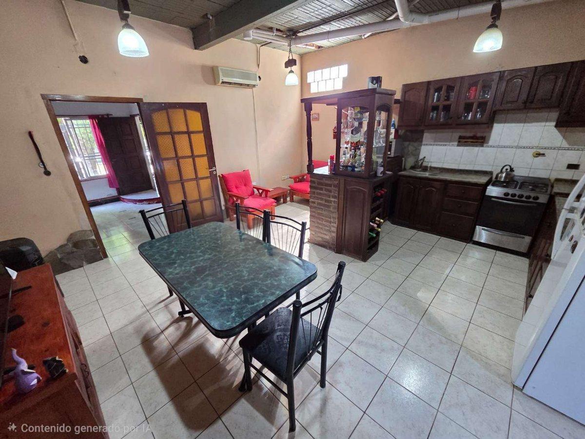Foto de VENTA DUPLEX 4 AMBIENTES CON COCHERA QUILMES OESTE, imagen 5