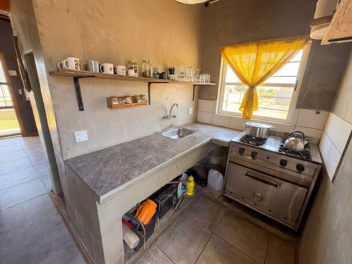 Foto de VENTA DE CASA CON LOCAL EN QUILMES, imagen 1