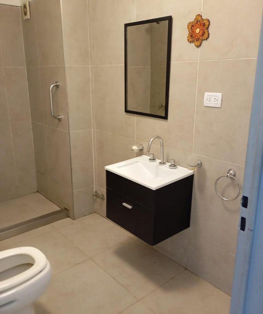 Foto de ALQUILER DEPARTAMENTO 2 AMBIENTES CON COCHERA, imagen 1