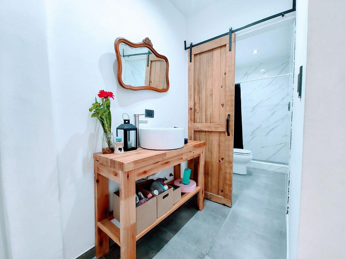Foto de Venta ph 4 amb Quilmes a refaccionar. PERMUTA, imagen 2