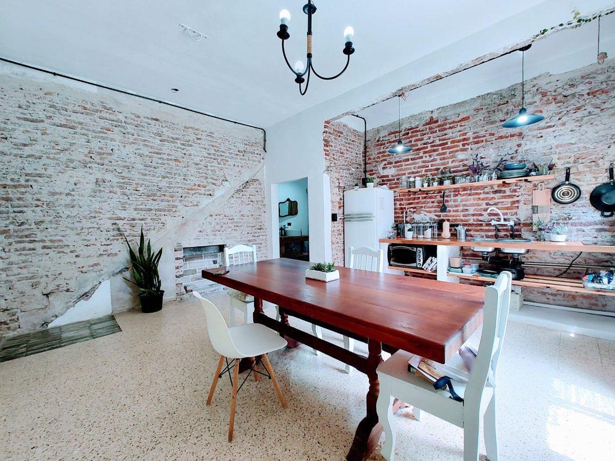 Foto de Venta ph 4 amb Quilmes a refaccionar. PERMUTA, imagen 1