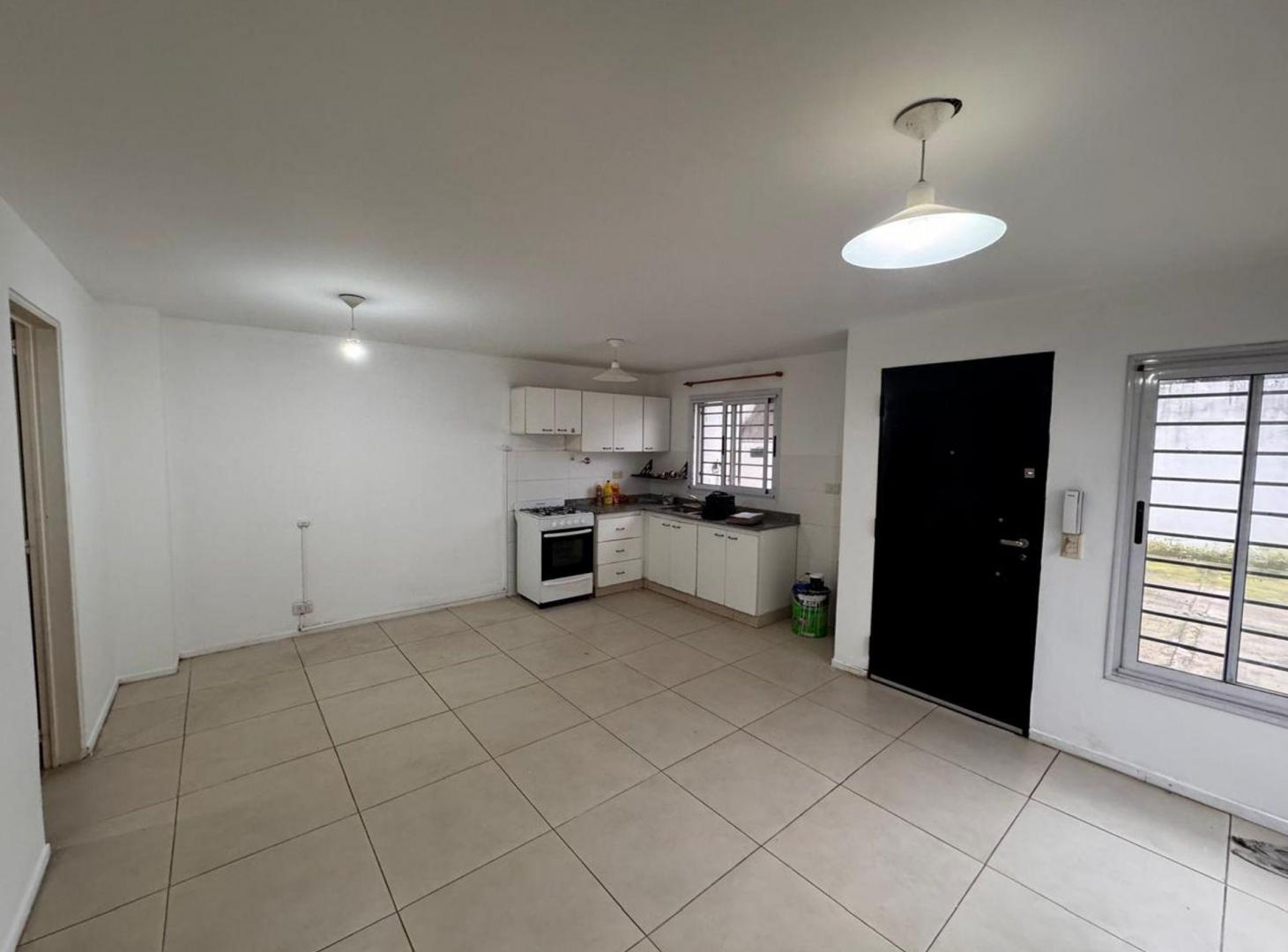 Foto de ALQUILER DUPLEX 3 AMBIENTES QUILMES OESTE, imagen 2