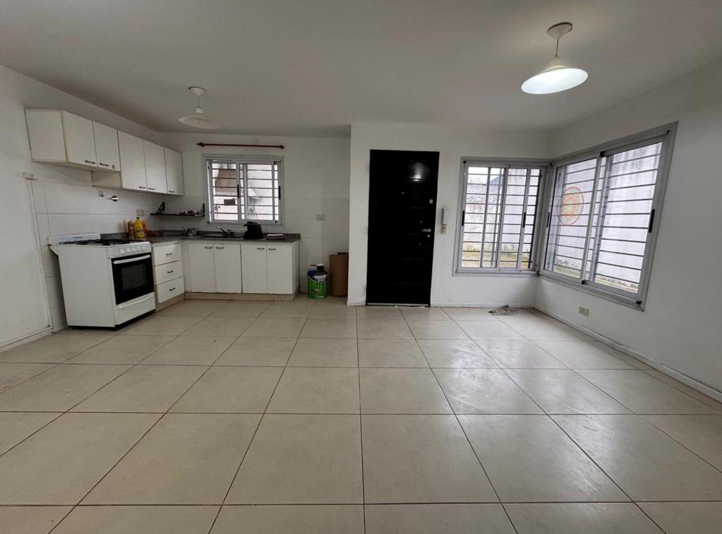Foto de ALQUILER DUPLEX 3 AMBIENTES QUILMES OESTE, imagen 1