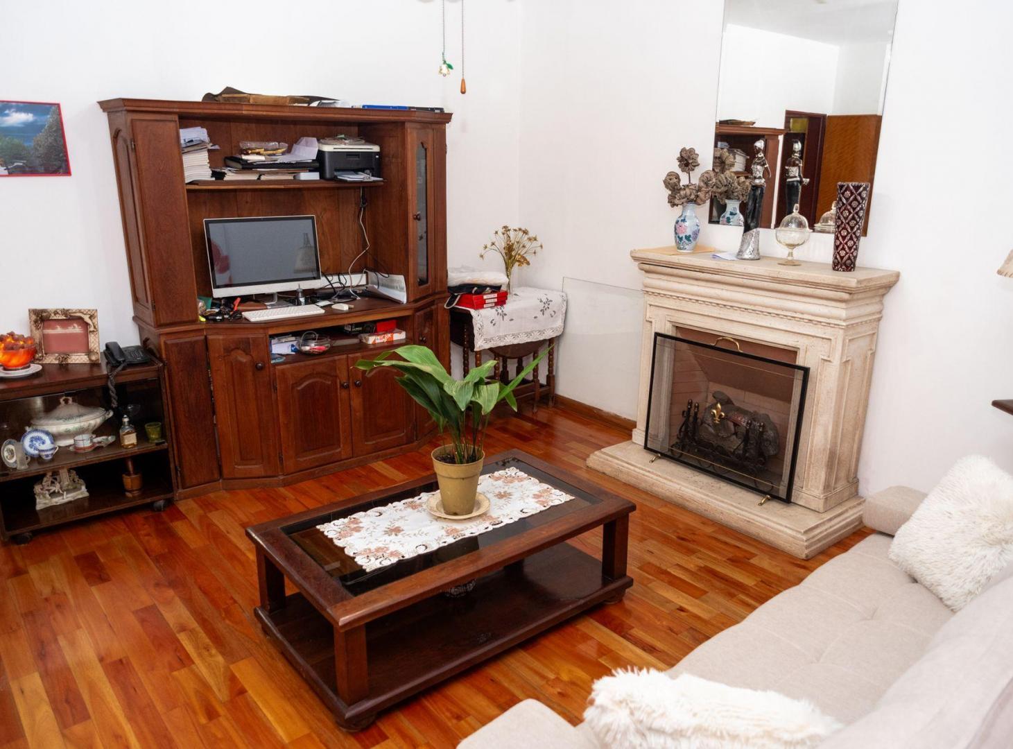 Foto de VENTA CASA PH 3 AMBIENTES CON COCHERA BERNAL, imagen 2