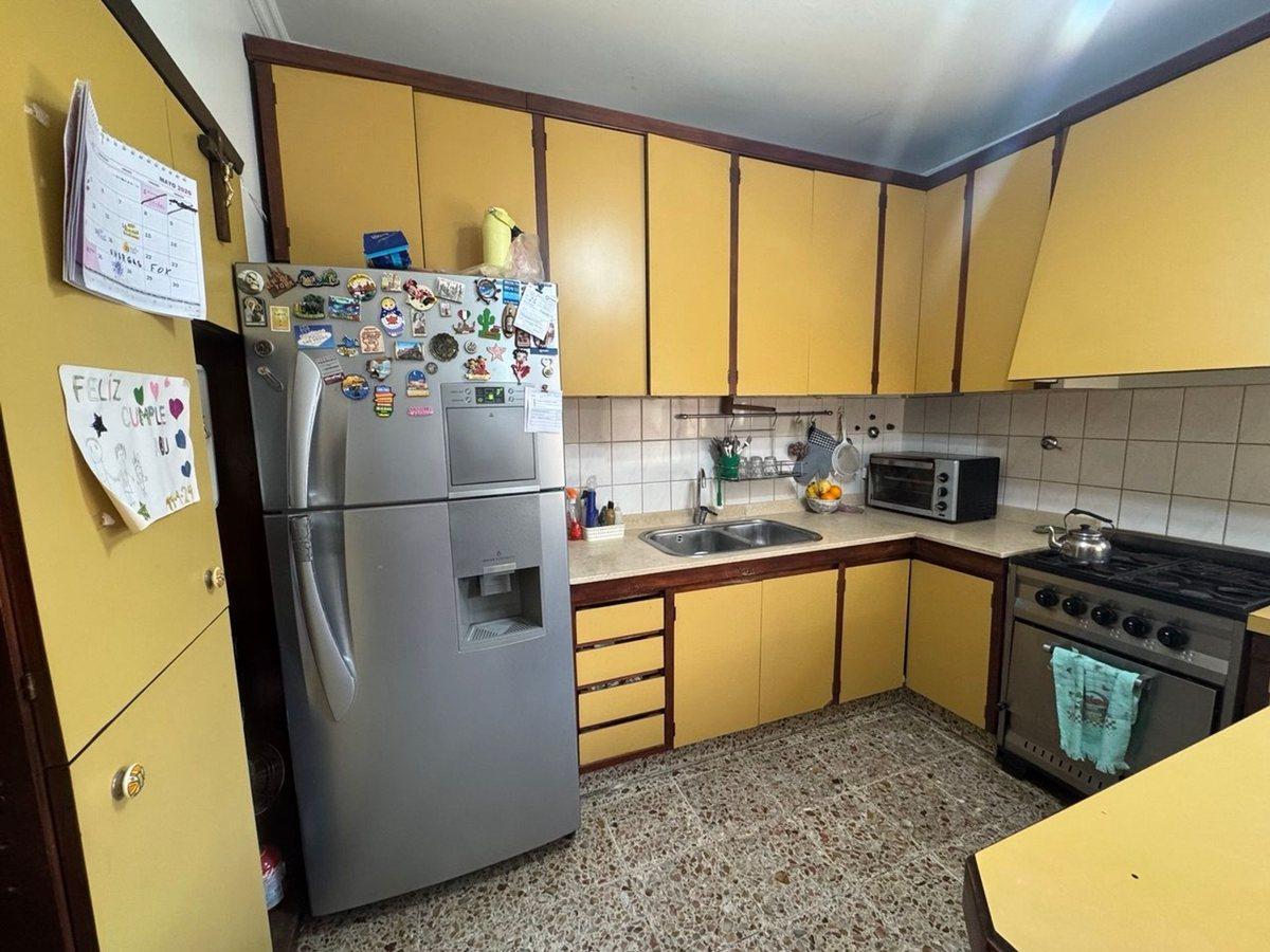 Foto de Venta casa 5 Ambientes Berazategui, imagen 3